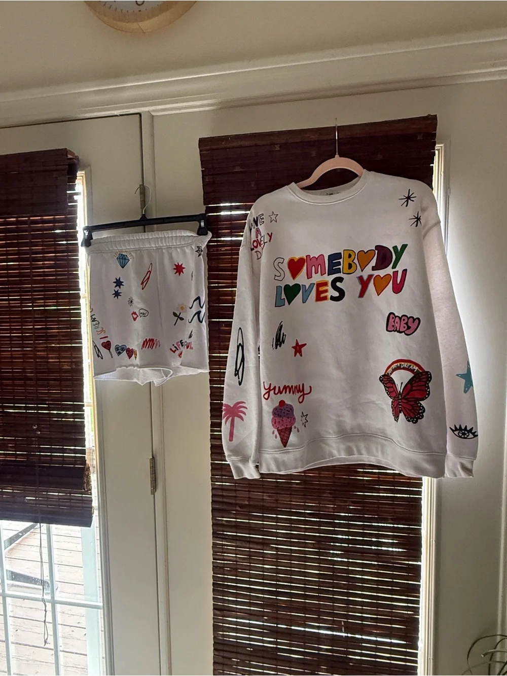 Mayfair Somebody Loves You Crewneck and sweat shorts set, sz s/m, euc RARE!